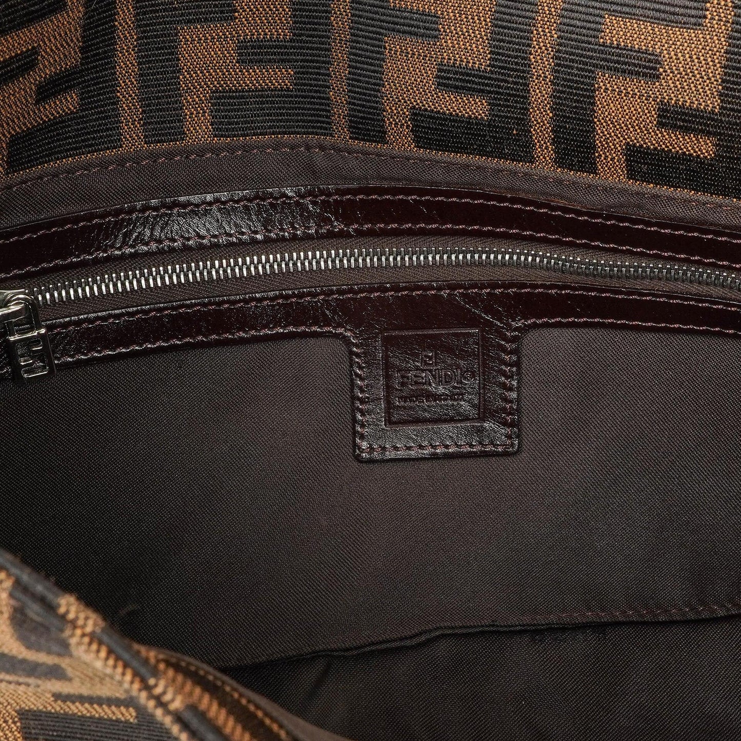 Fendi Zucca Baguette FF Schultertasche Braun