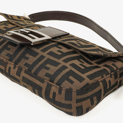 Fendi Zucca Baguette FF Schultertasche in Braun