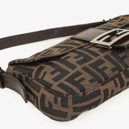 Fendi Zucca Baguette FF Schultertasche in Braun