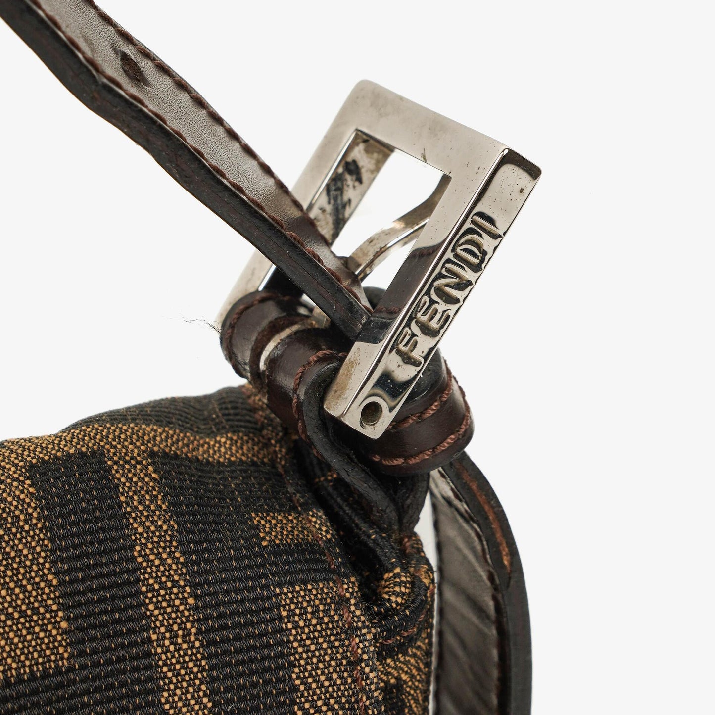 Fendi Zucca Baguette FF Schultertasche in Braun