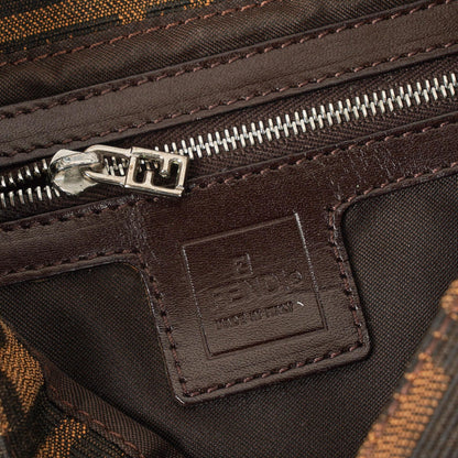 Fendi Zucca Baguette FF Schultertasche in Braun