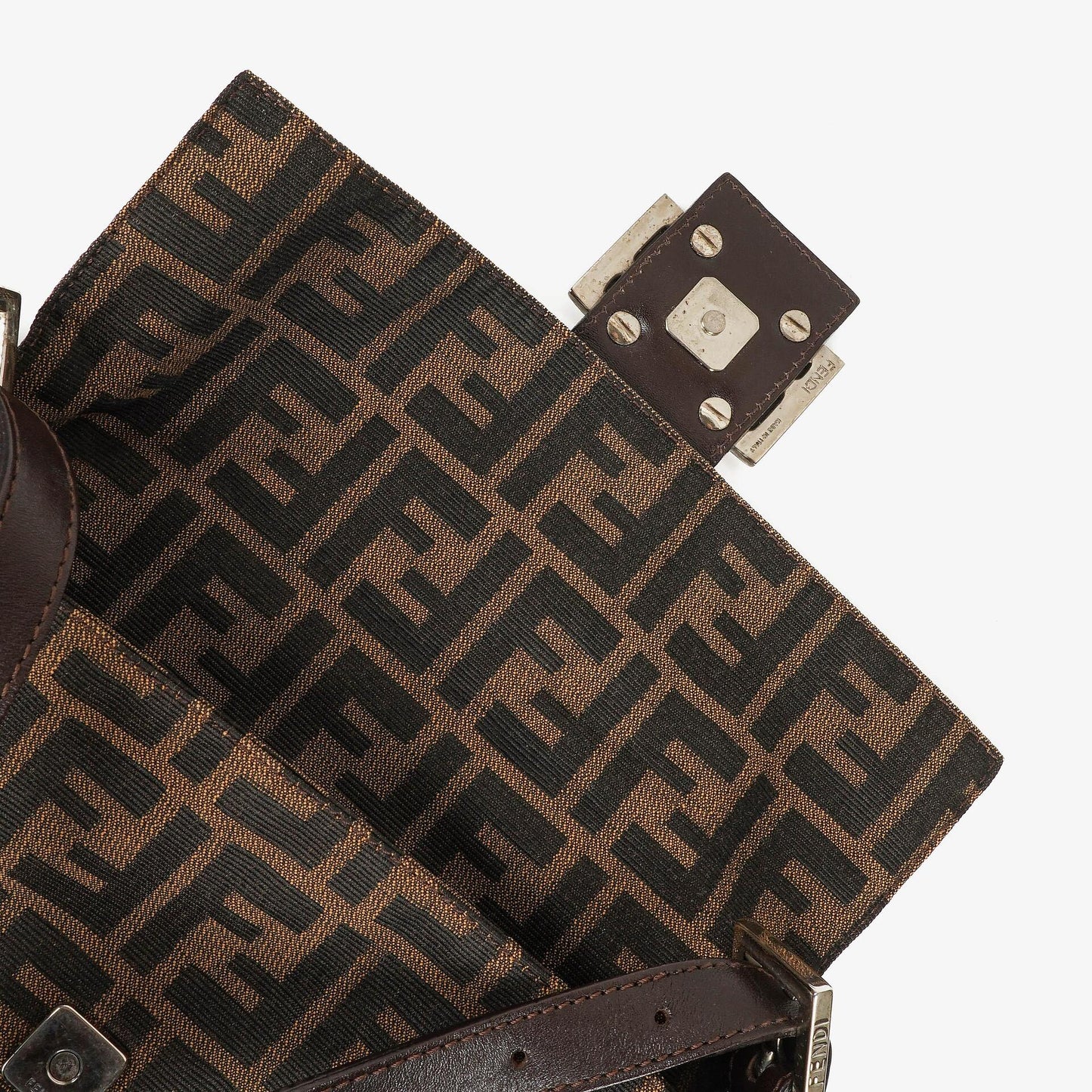 Fendi Zucca Baguette FF Schultertasche in Braun
