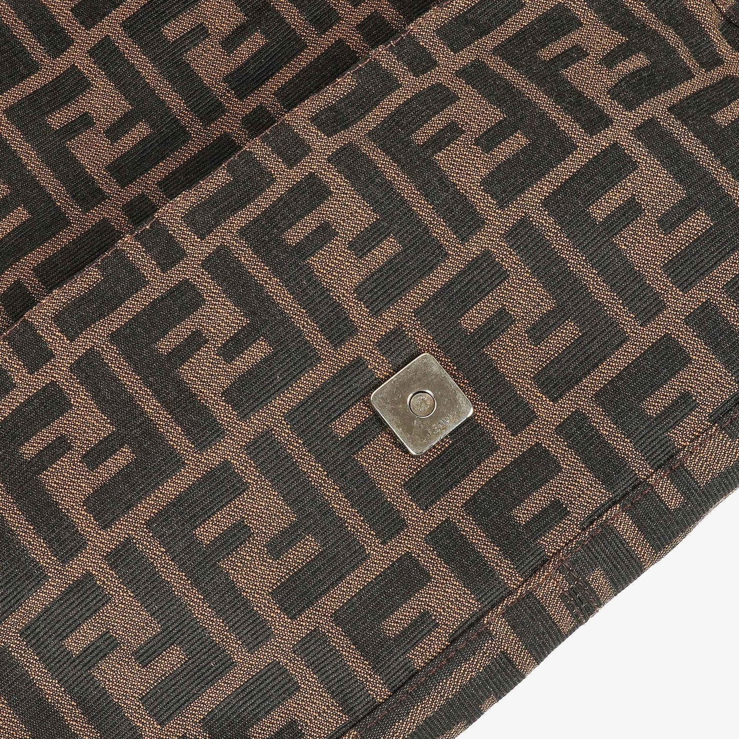 Fendi Zucca Baguette FF Schultertasche in Braun