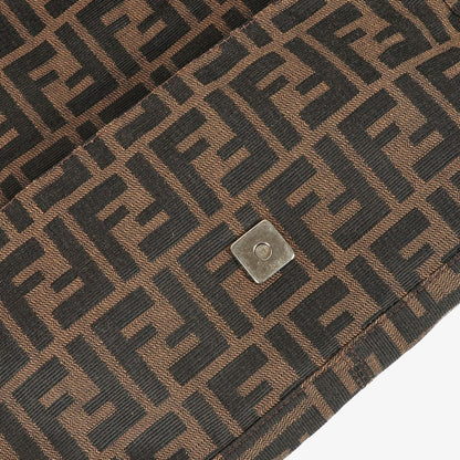 Fendi Zucca Baguette FF Schultertasche in Braun