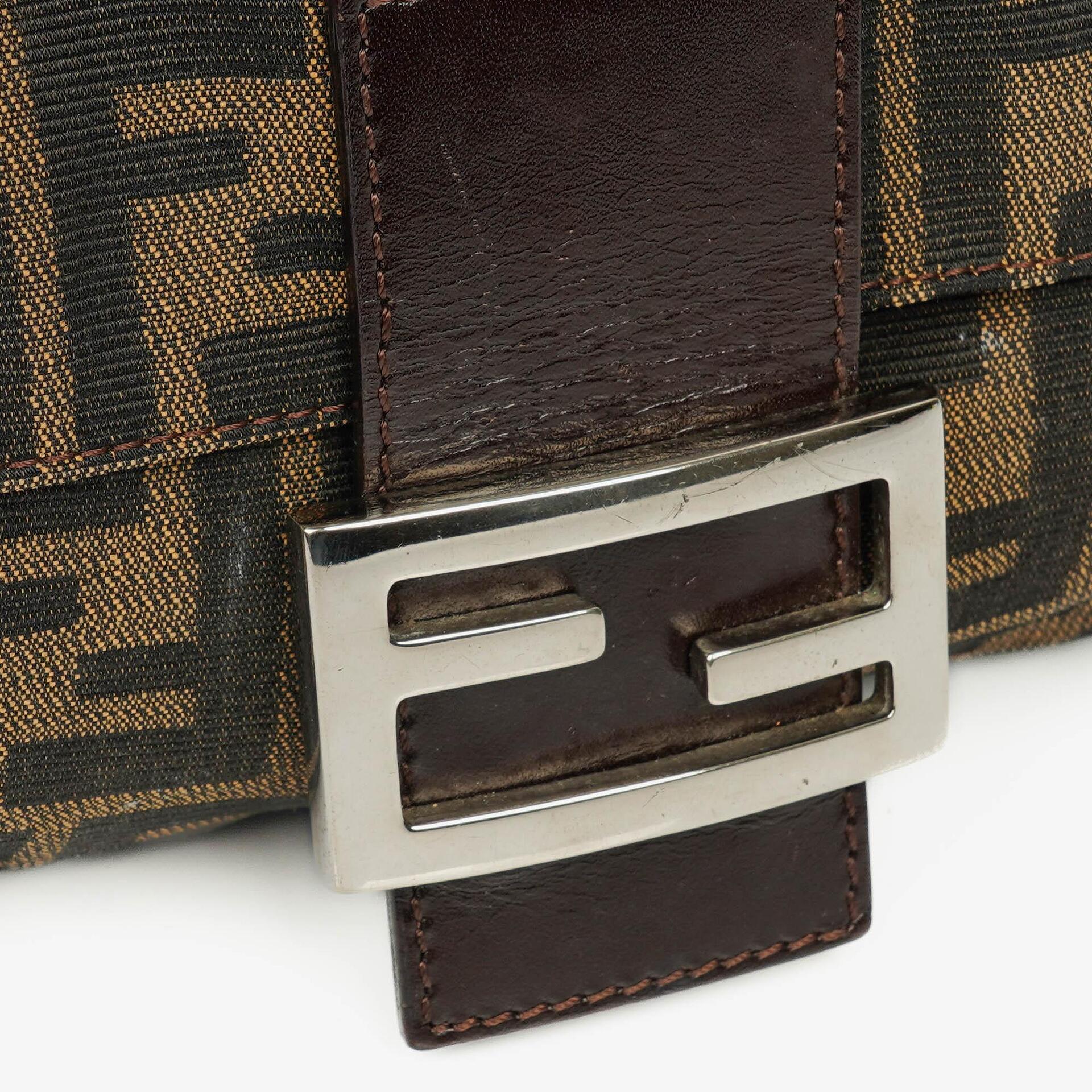 Fendi Zucca Baguette Schultertasche