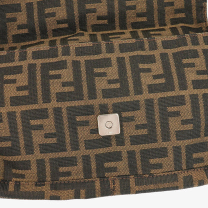 Fendi Zucca Baguette Schultertasche