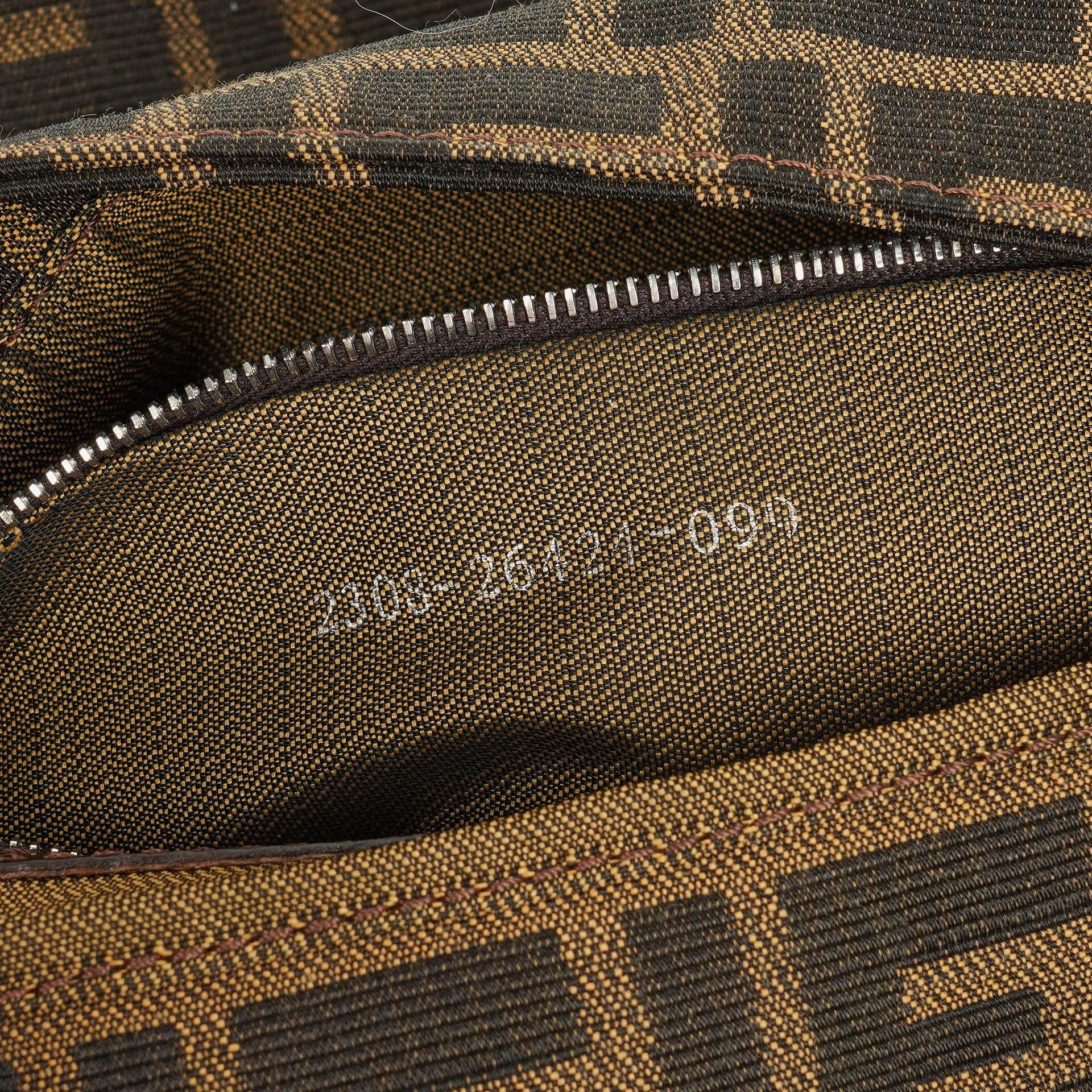 Fendi Zucca Baguette Schultertasche