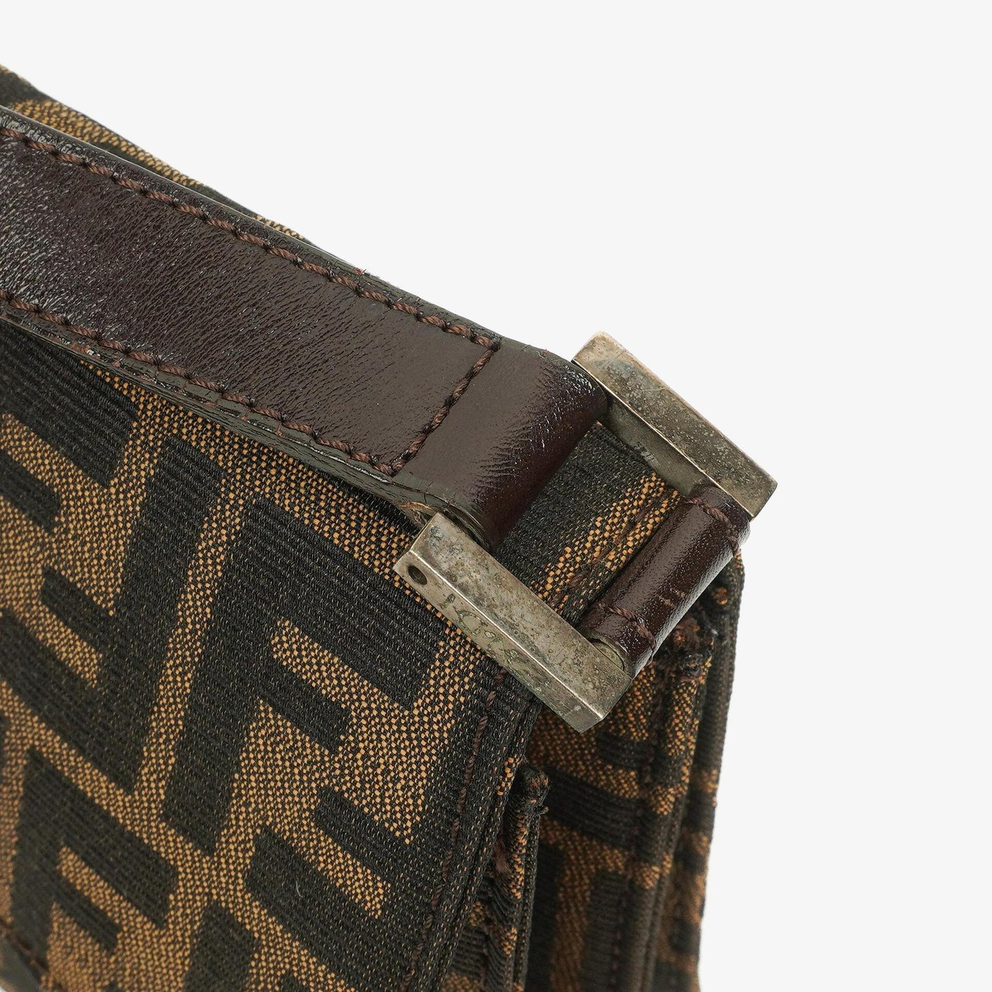 Fendi Zucca Baguette Tobacco Schultertasche aus Canvas