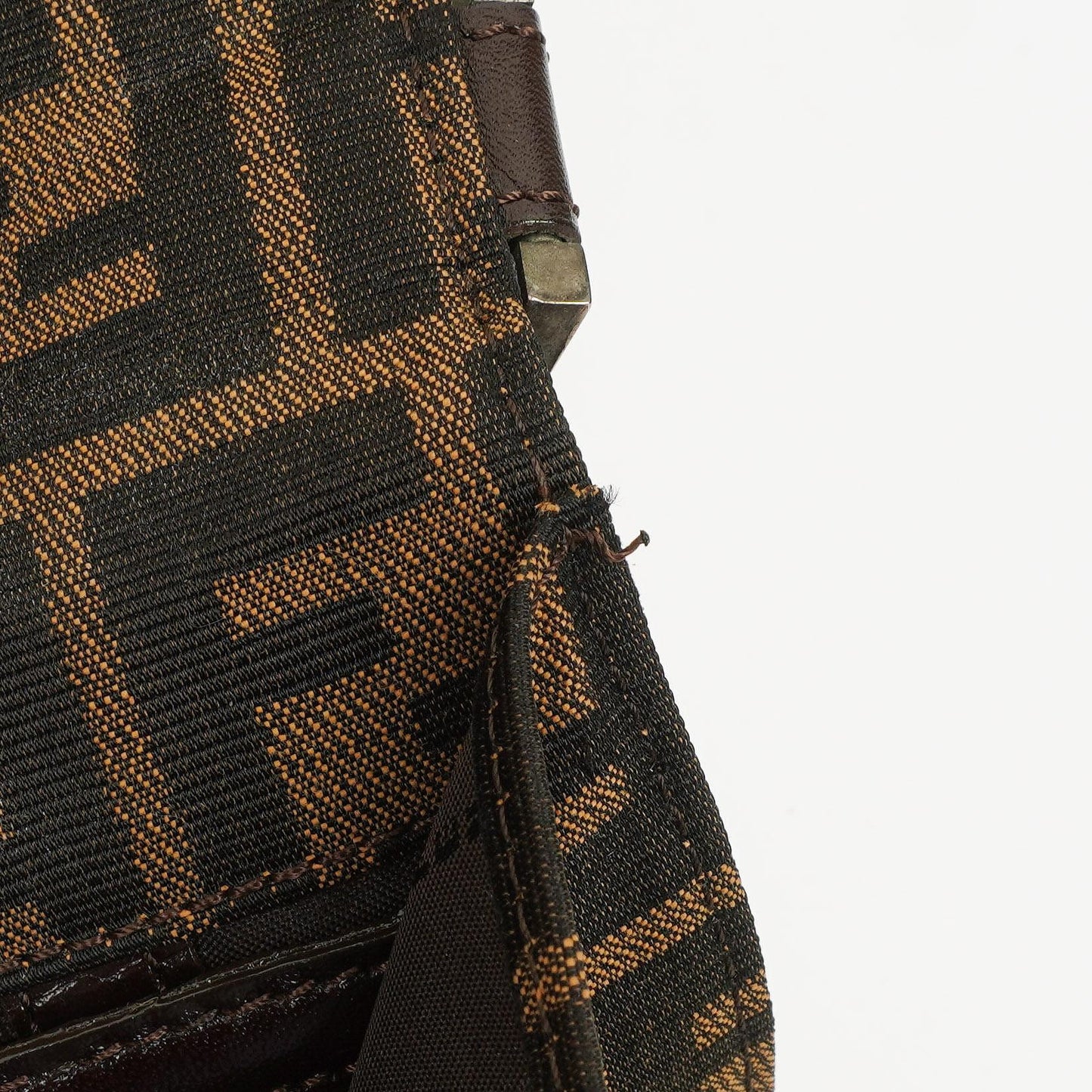 Fendi Zucca Baguette Tobacco Schultertasche aus Canvas