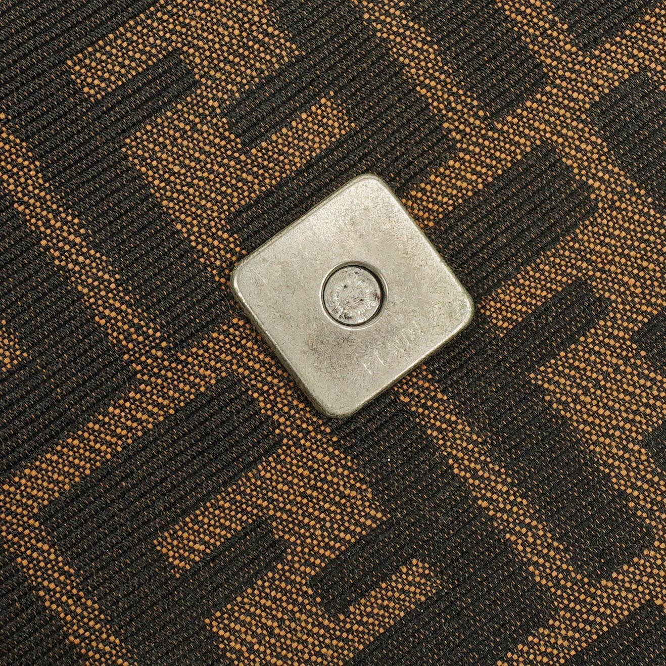 Fendi Zucca Baguette Tobacco Schultertasche aus Canvas