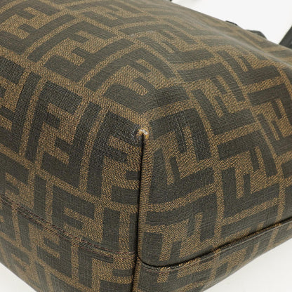 Fendi Zucca Roll Shopper Tote aus beschichtetem Canvas und Lackleder in Tabak/Schwarz mit Baguette-Print