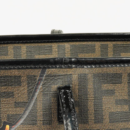 Fendi Zucca Roll Shopper Tote aus beschichtetem Canvas und Lackleder in Tabak/Schwarz mit Baguette-Print