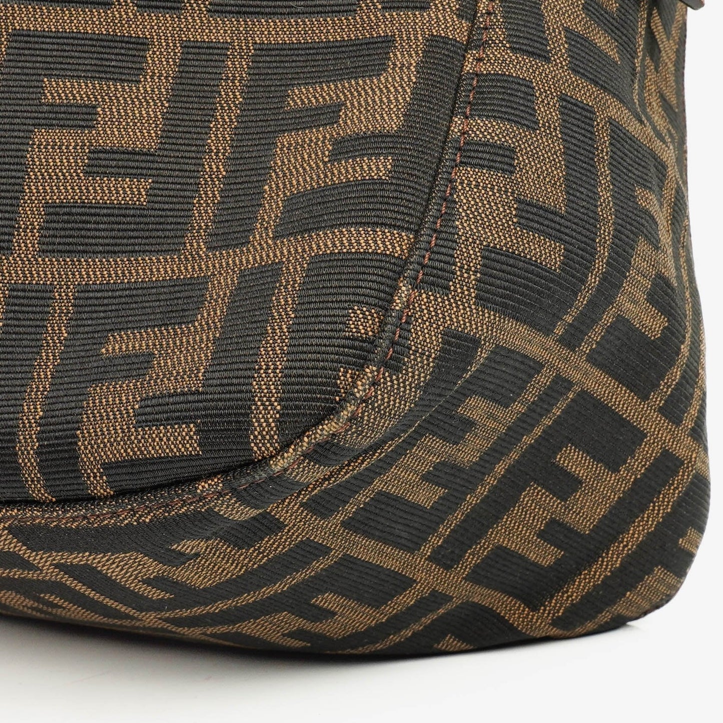Fendi Zucca Mamma Baguette Schultertasche