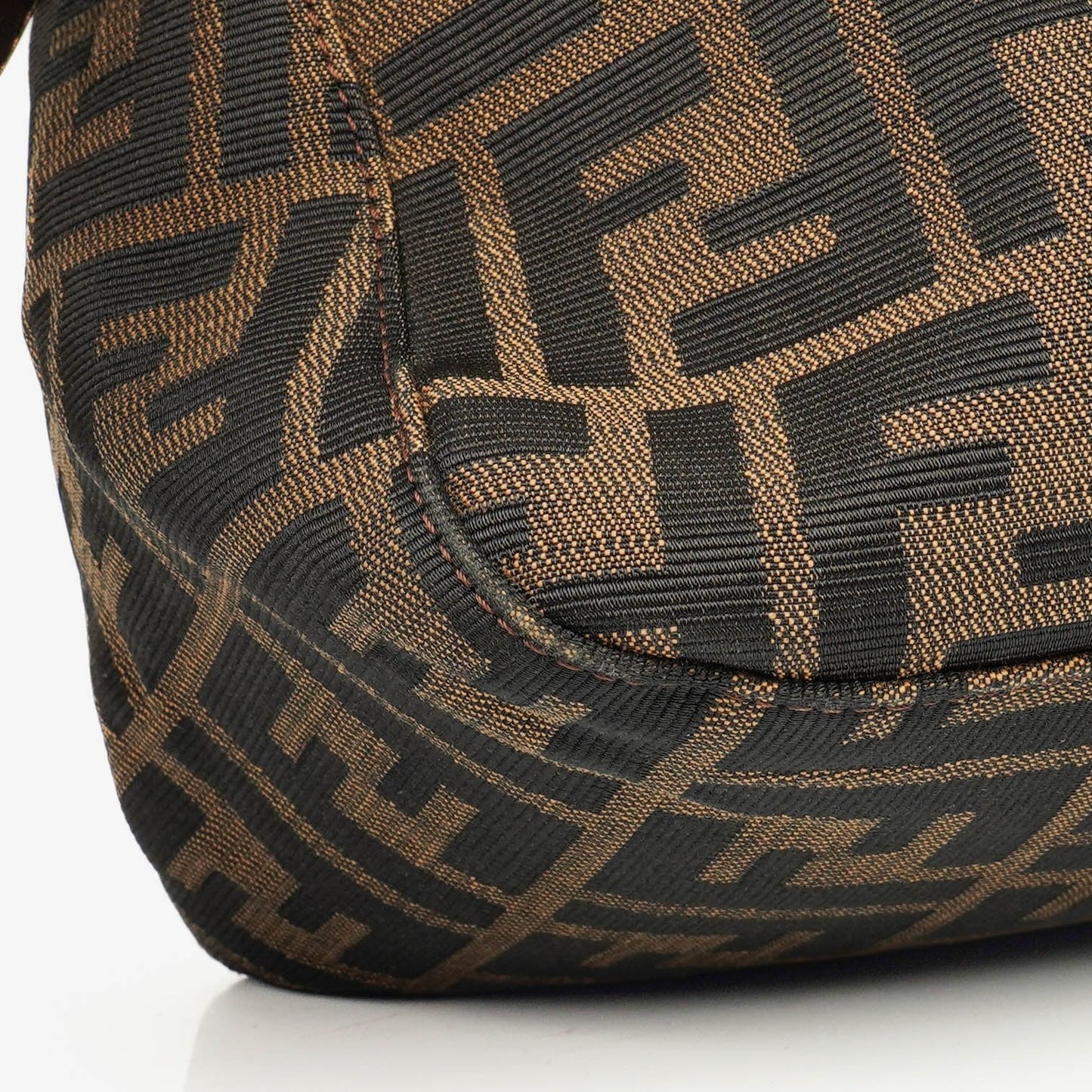 Fendi Zucca Mamma Baguette Schultertasche
