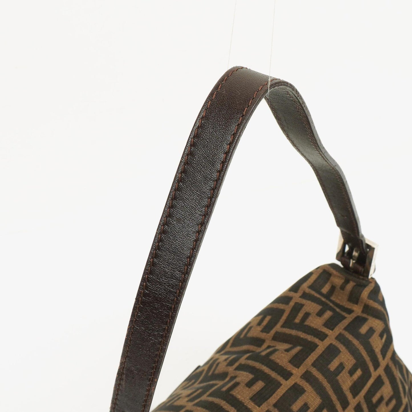 Fendi Zucca Mamma Baguette Schultertasche in Tobacco