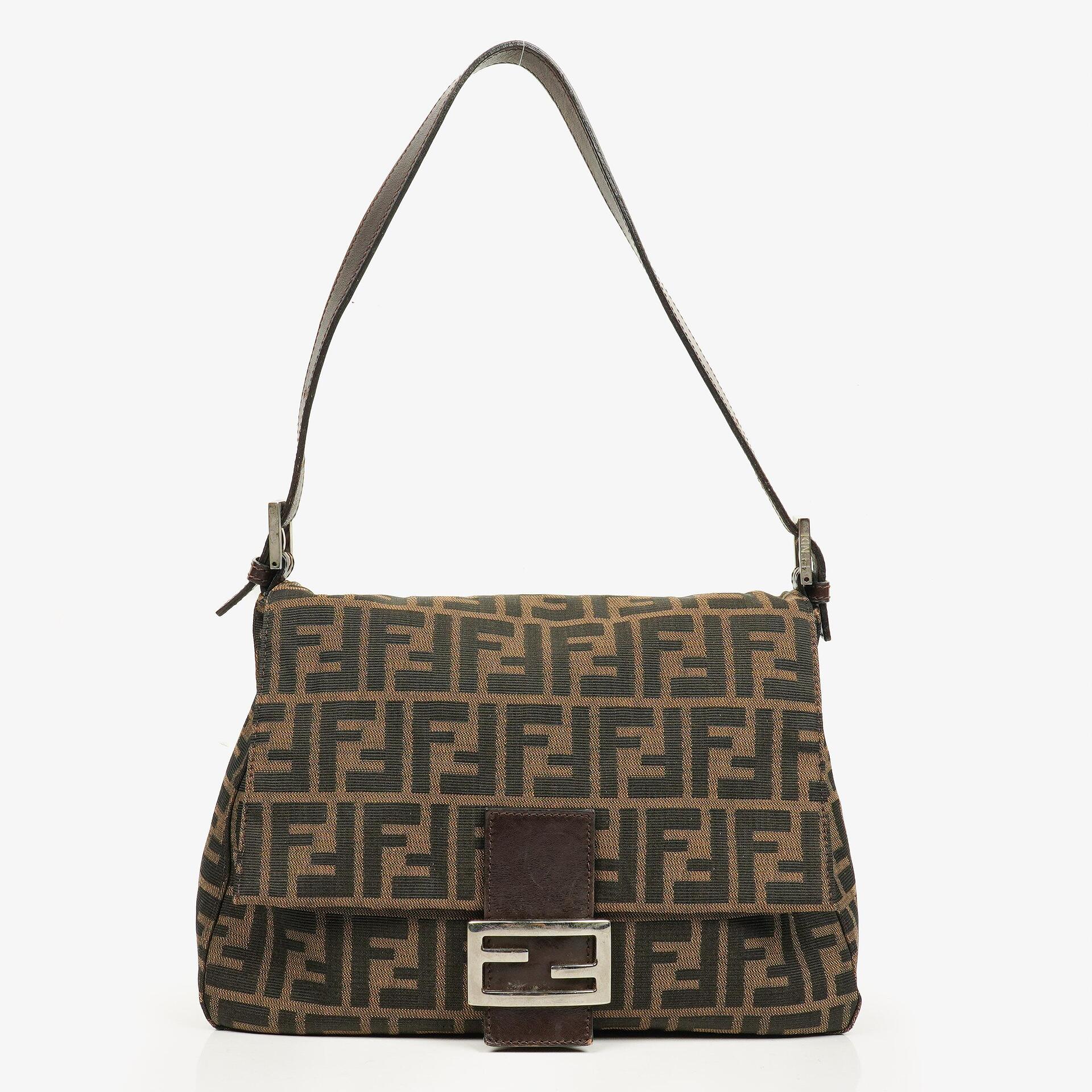 Fendi Zucca Mamma Baguette Schultertasche in Tobacco