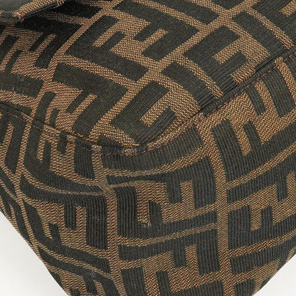 Fendi Zucca Mamma Baguette Schultertasche in Tobacco