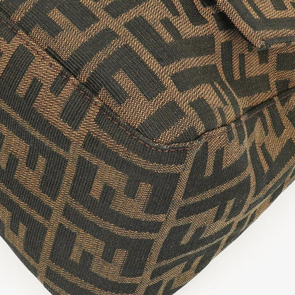 Fendi Zucca Mamma Baguette Schultertasche in Tobacco