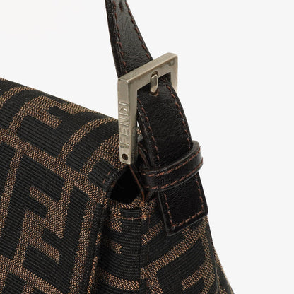 Fendi Zucca Mamma Baguette Schultertasche in Tobacco