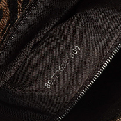Fendi Zucca Mamma Baguette Schultertasche in Tobacco