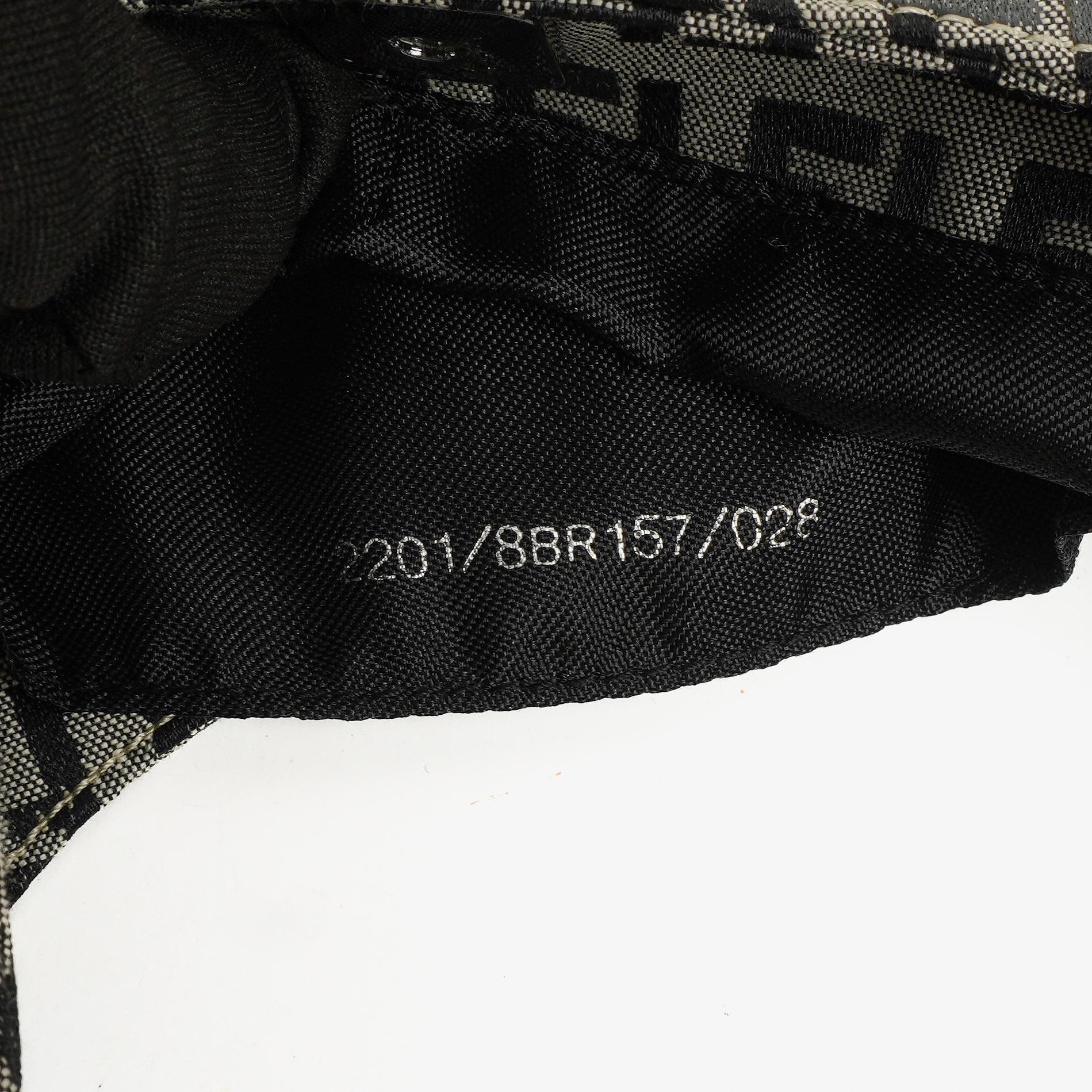 Fendi Zucchino Hobo Schultertasche
