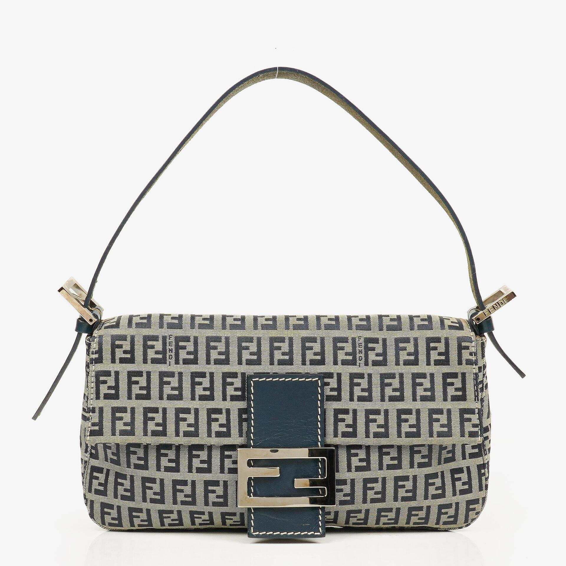 Fendi Zuccino Baguette Handtasche in Navy/Grau