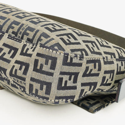 Fendi Zuccino Baguette Handtasche in Navy/Grau