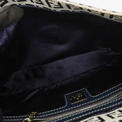 Fendi Zuccino Baguette Handtasche in Navy/Grau