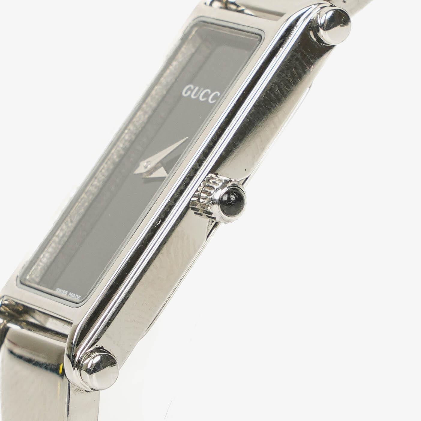 Gucci 1500L rechteckige Uhr aus Edelstahl