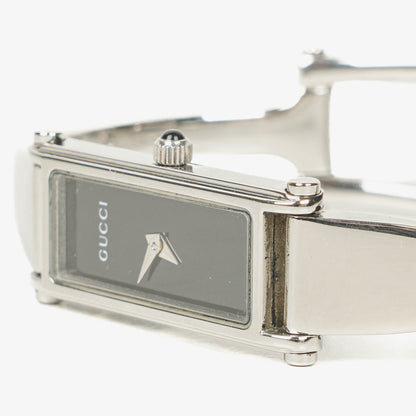 Gucci 1500L rechteckige Uhr aus Edelstahl
