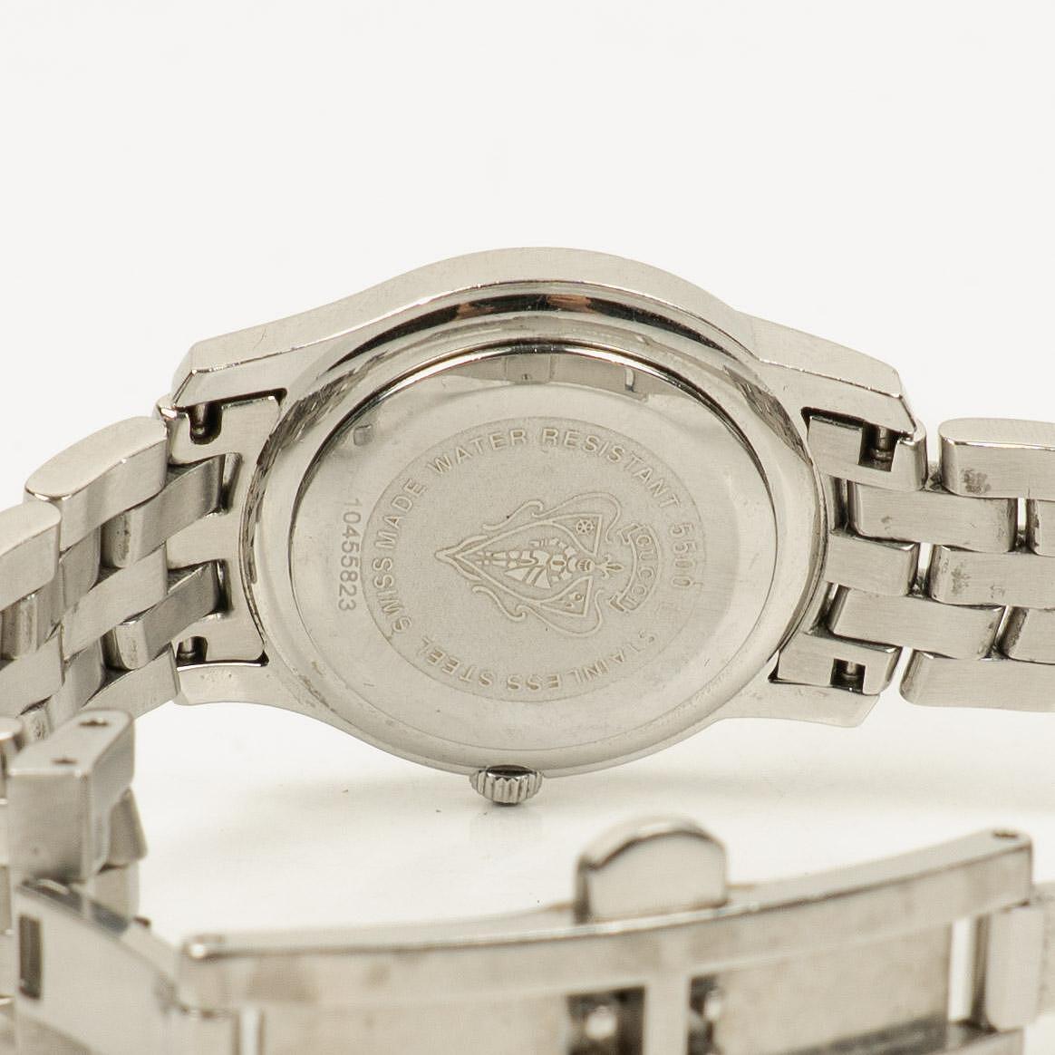 Gucci 5500L klassische Damenuhr aus Edelstahl