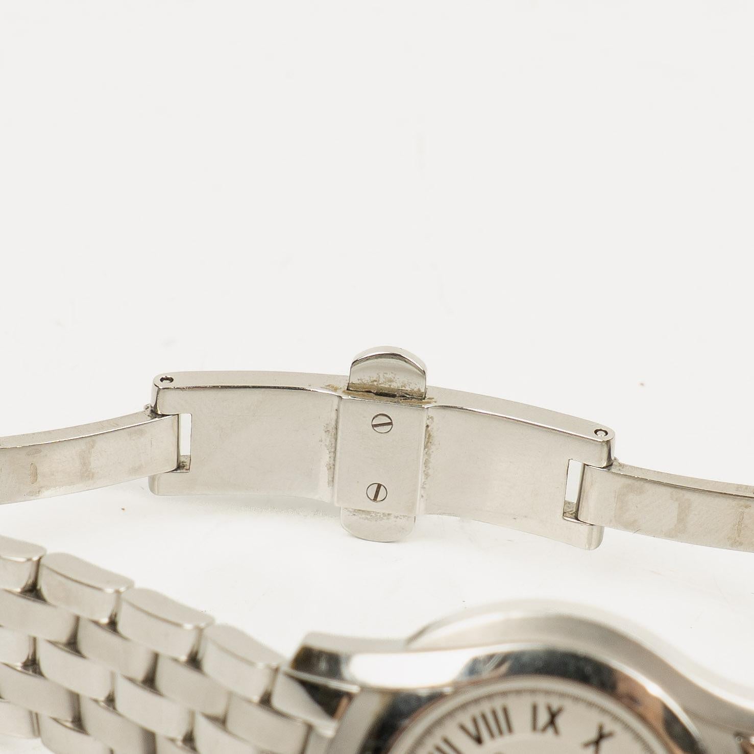 Gucci 5500L klassische Damenuhr aus Edelstahl