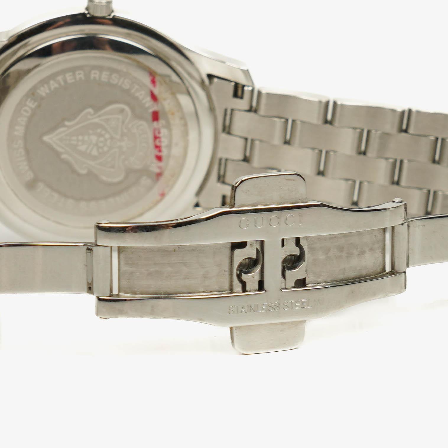 Gucci 5500M Armbanduhr aus Edelstahl