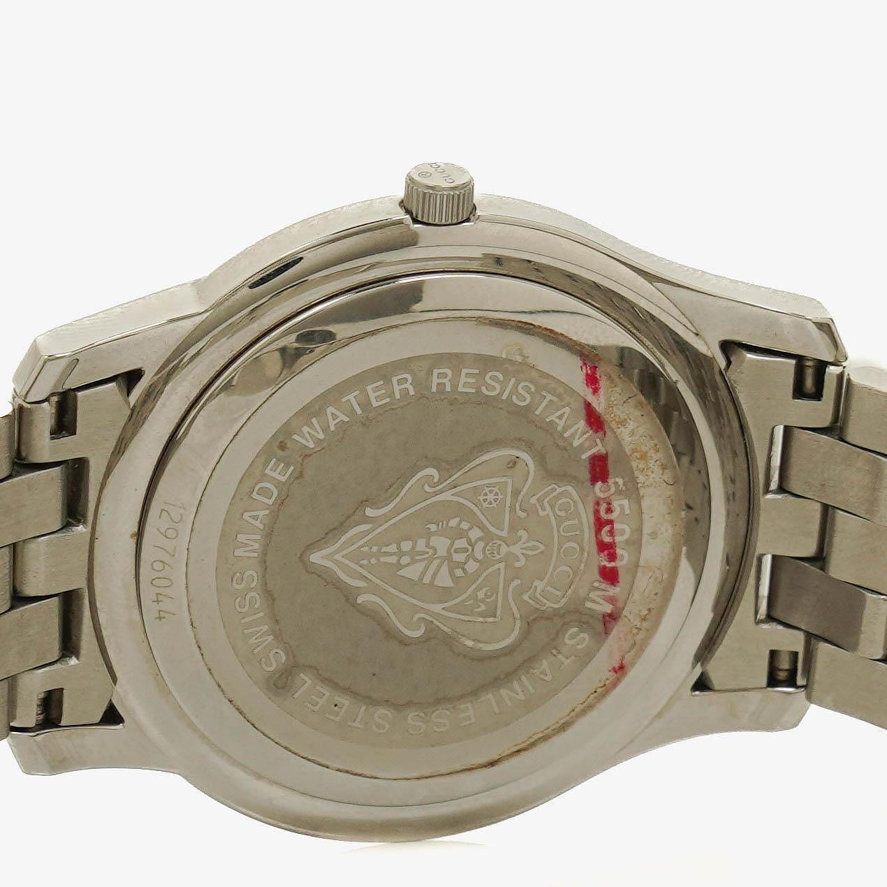 Gucci 5500M Armbanduhr aus Edelstahl