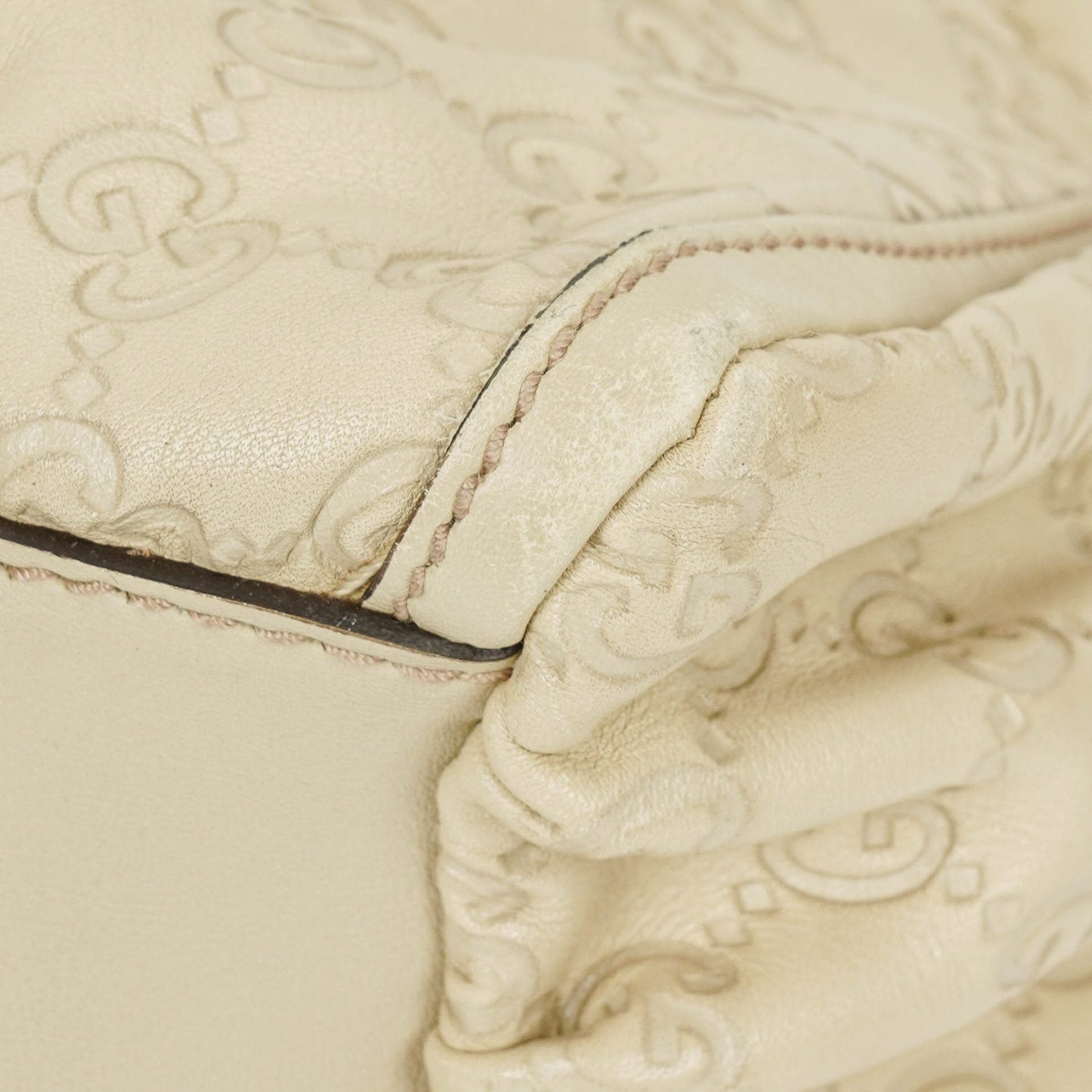 Gucci Guccissima Abbey D-Ring Tasche