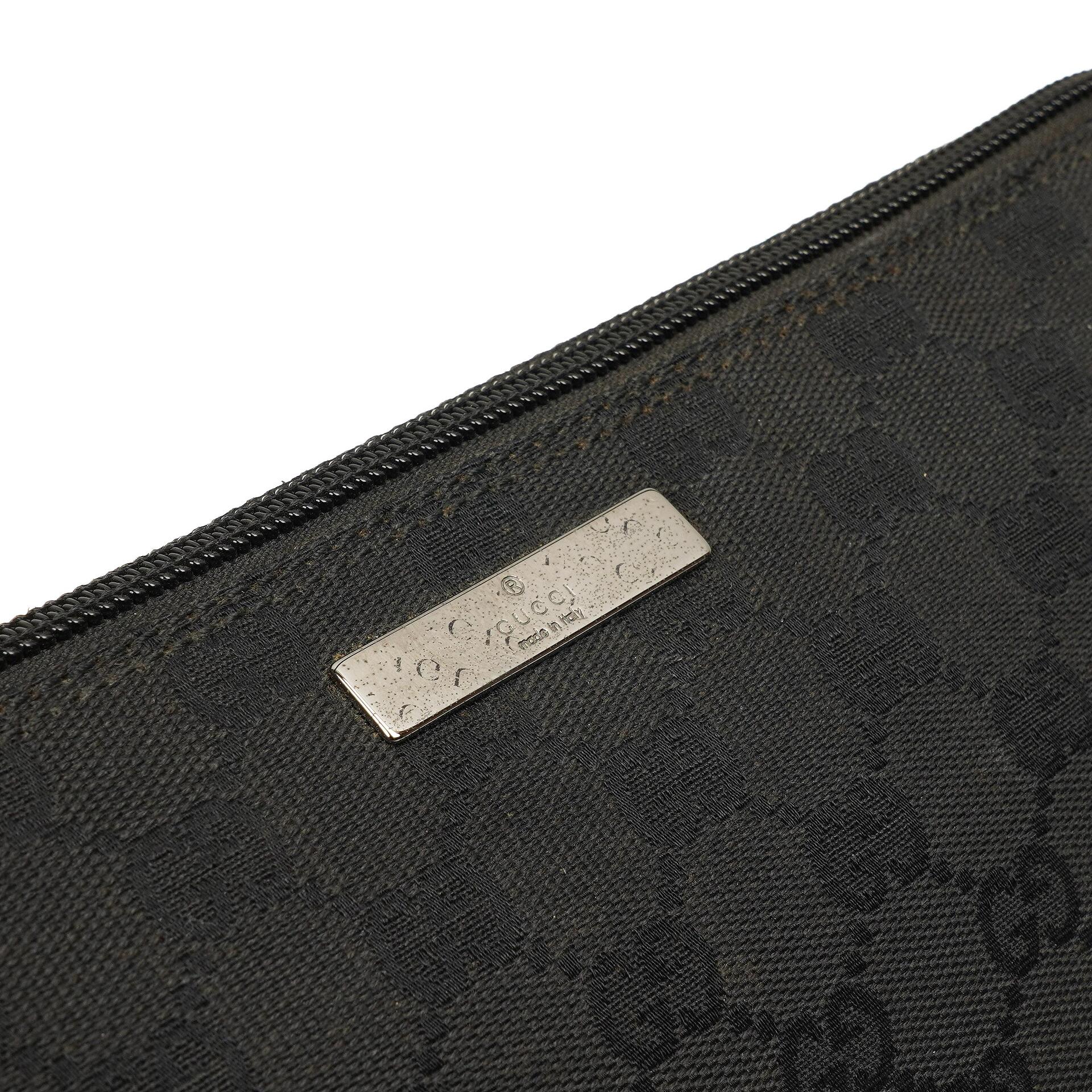 Gucci Baguette Pochette Boot Schwarz GG Monogram Tasche