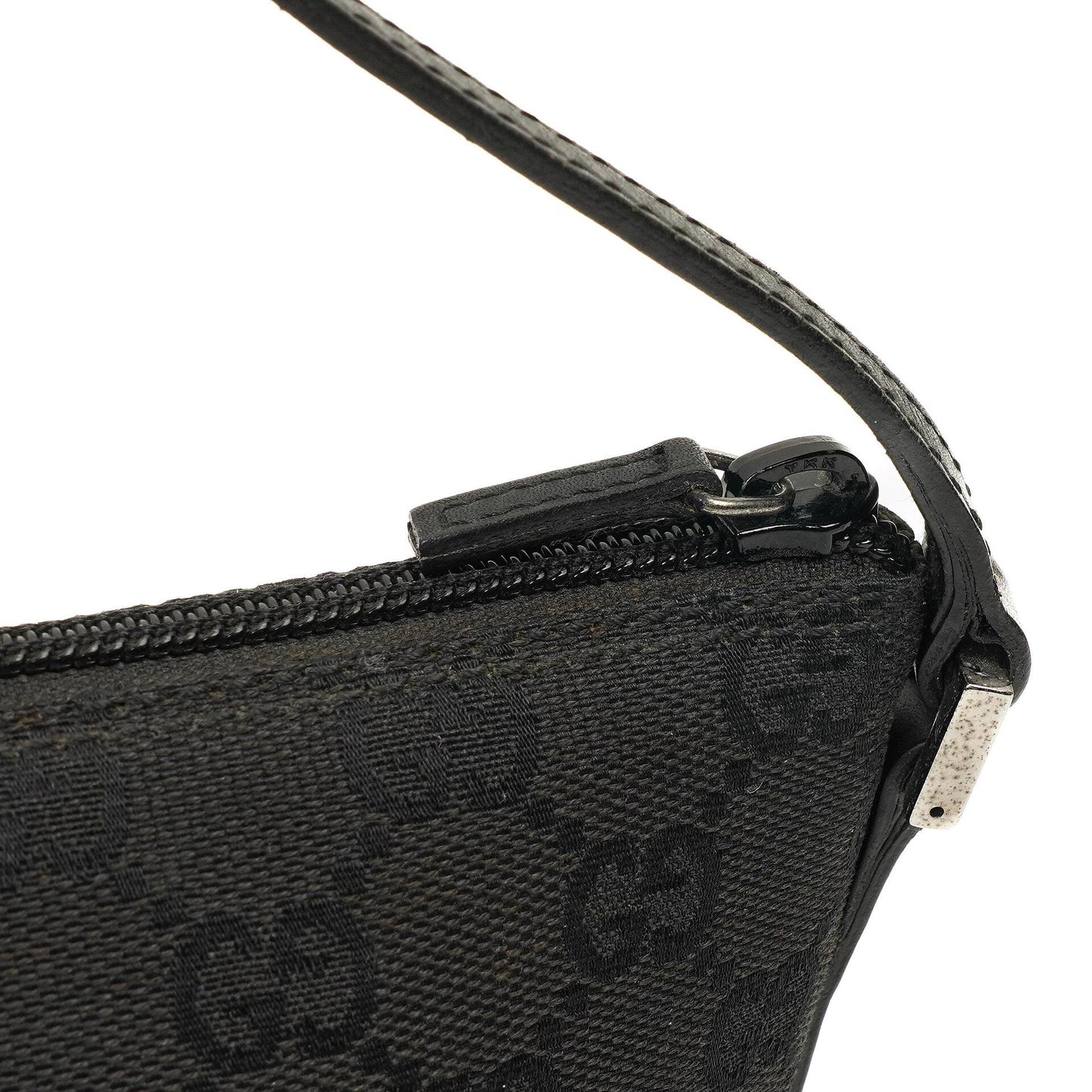 Gucci Baguette Pochette Boot Schwarz GG Monogram Tasche