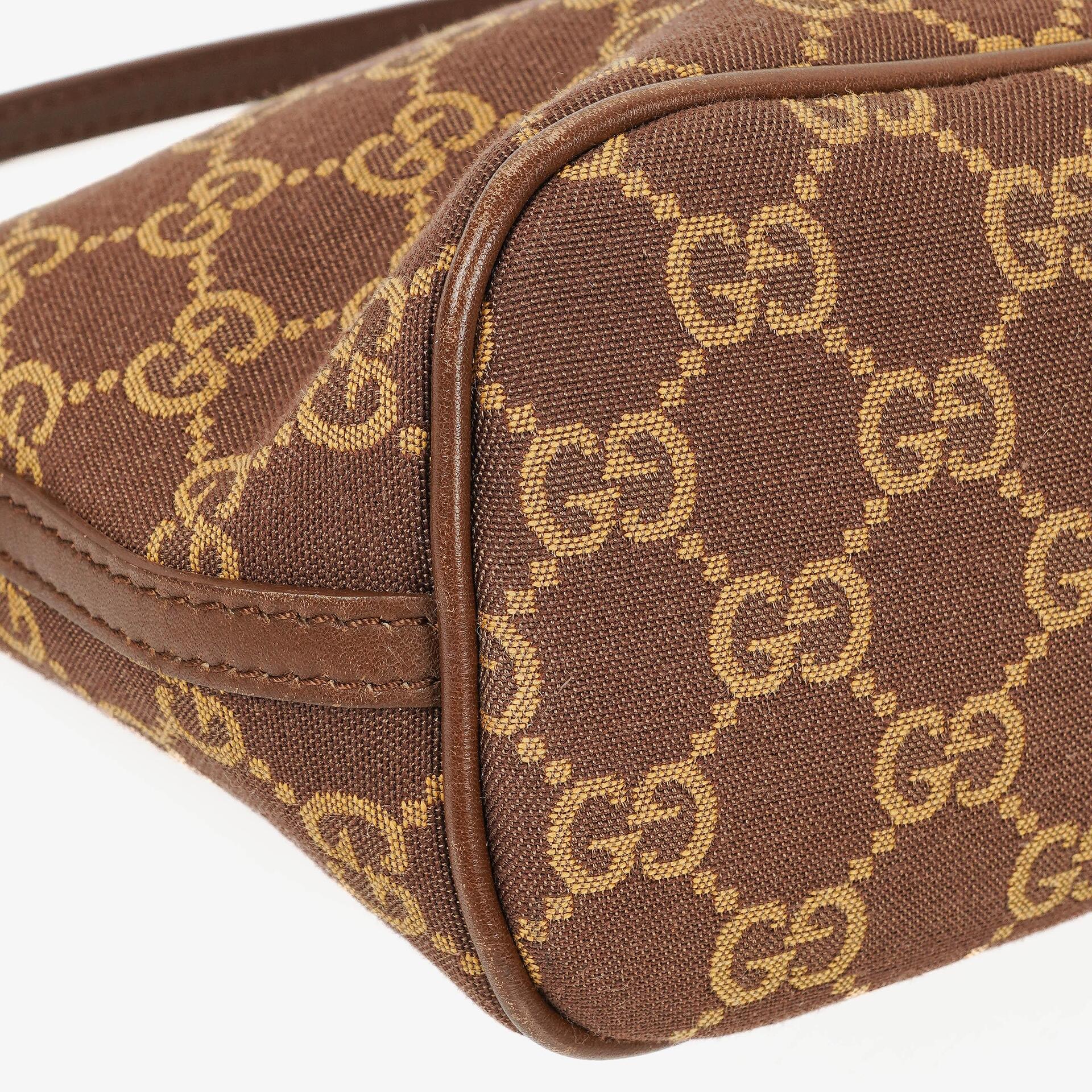 Gucci Baguette Pochette Boat Tasche mit braunem GG-Monogramm