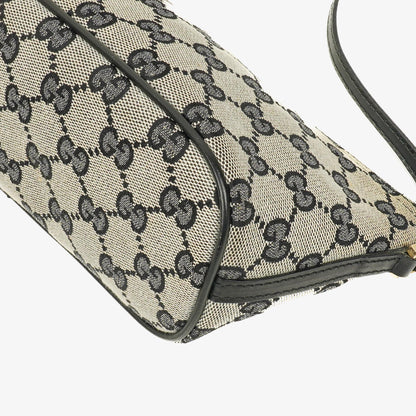 Gucci Baguette Pochette Boat Tasche in Grau mit GG Monogram