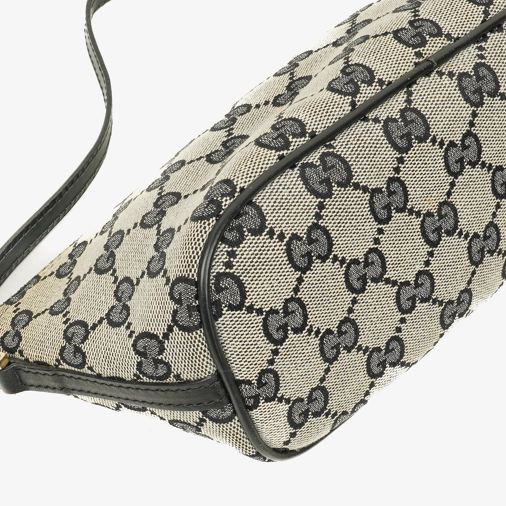 Gucci Baguette Pochette Boat Tasche in Grau mit GG Monogram