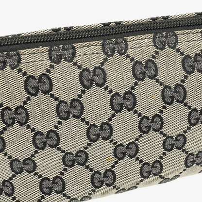 Gucci Baguette Pochette Boat Tasche in Grau mit GG Monogram