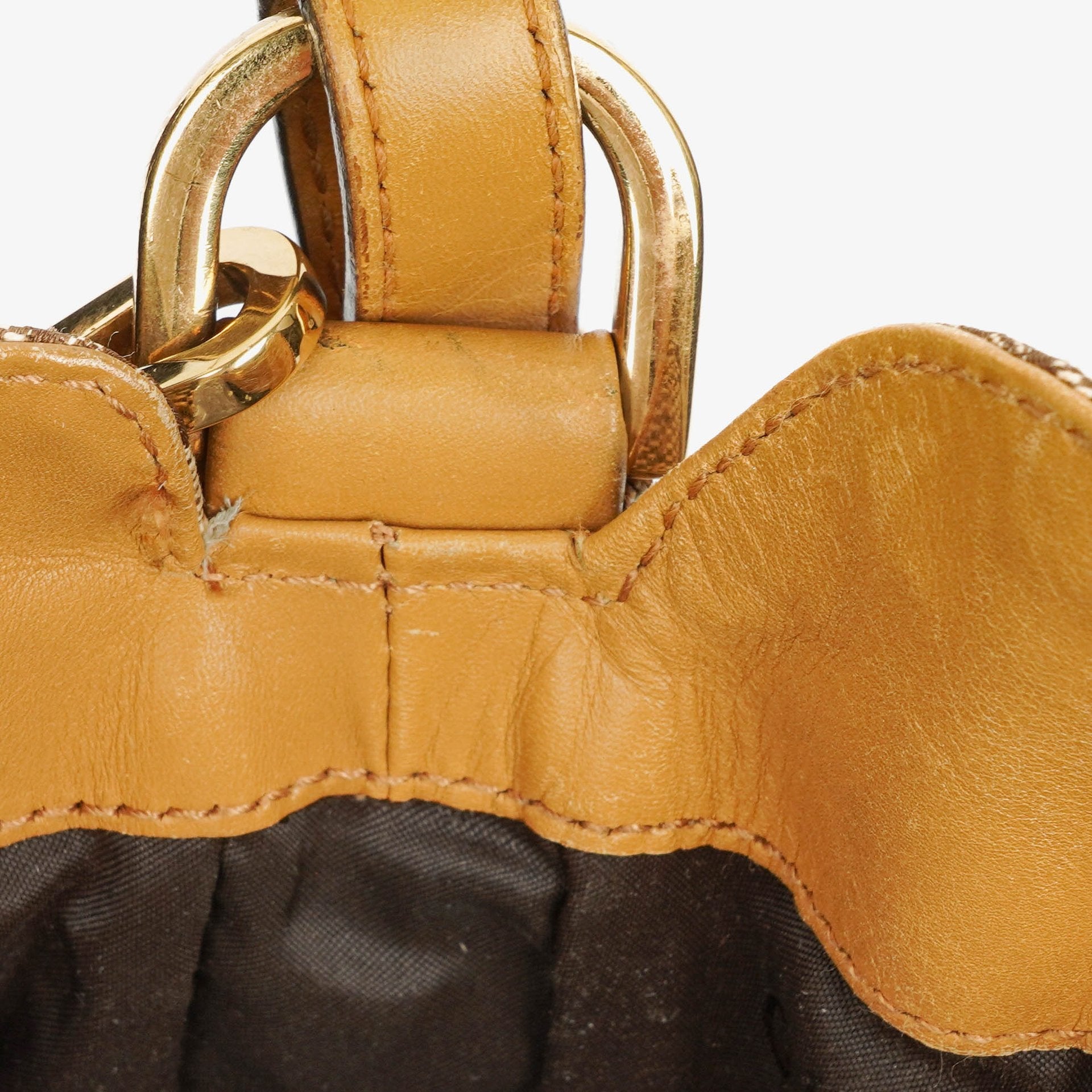 Gucci Bamboo Hobo-Tasche mit Top Handle aus GG Canvas und Leder