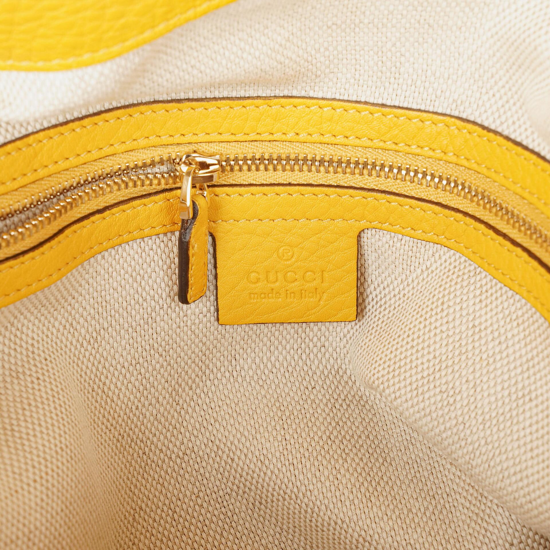 Gucci Bamboo Top Handle Hobo-Tasche aus beigem GG Canvas