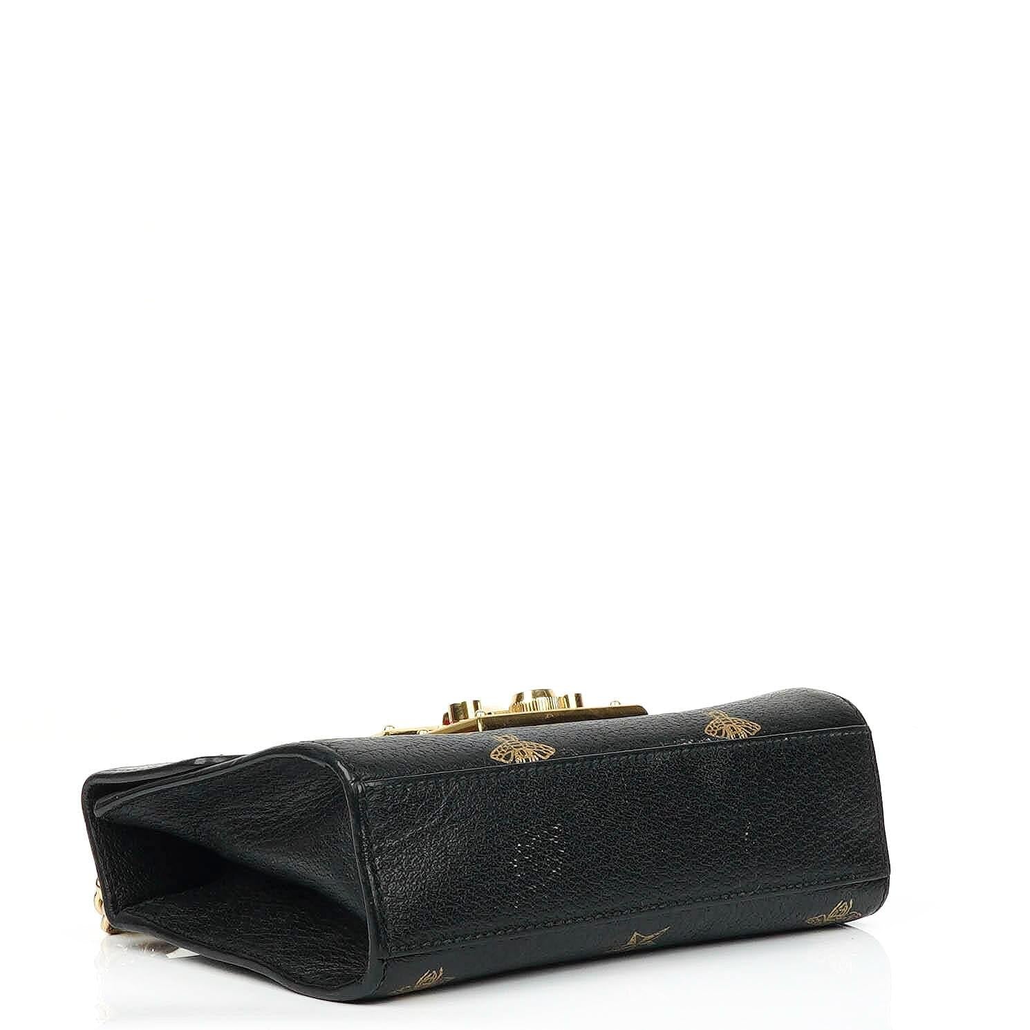 Gucci Bee Star kleine Padlock Schultertasche aus schwarzem genarbtem Kalbsleder
