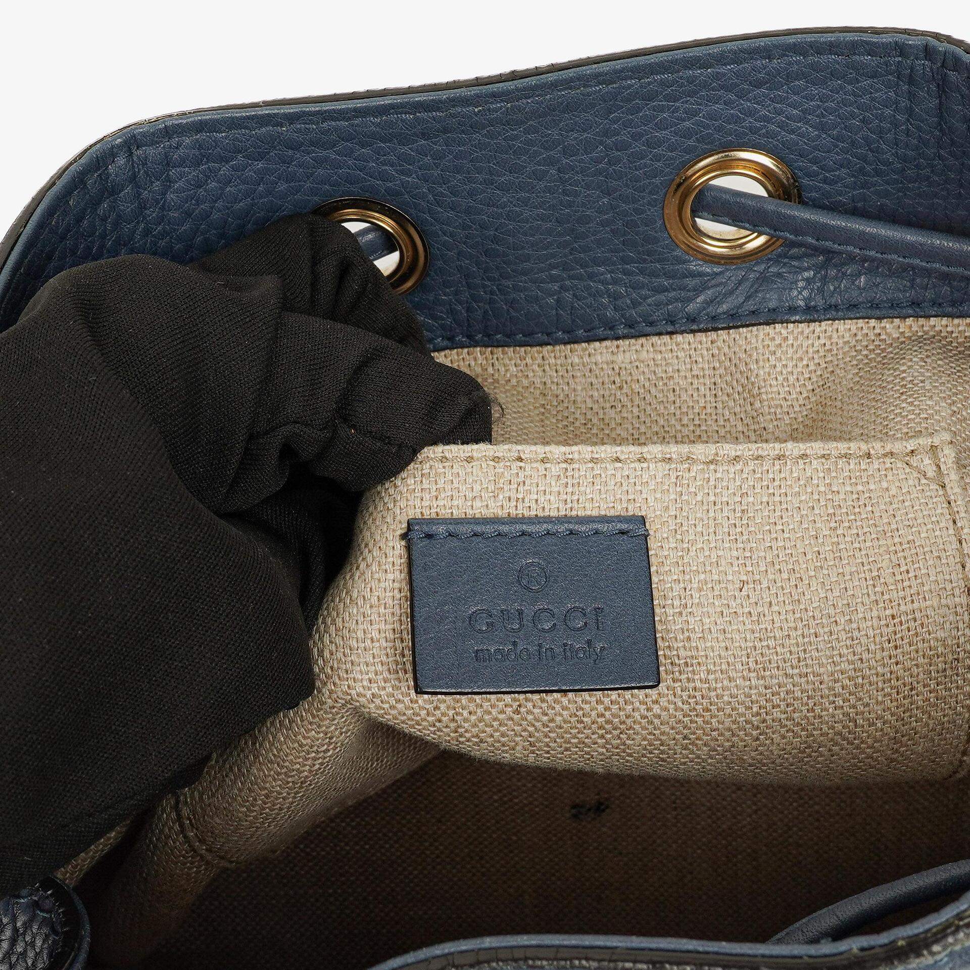 Gucci Cellarius Beuteltasche aus Kalbsleder mit Beige/Ebony Washed Ink Monogram