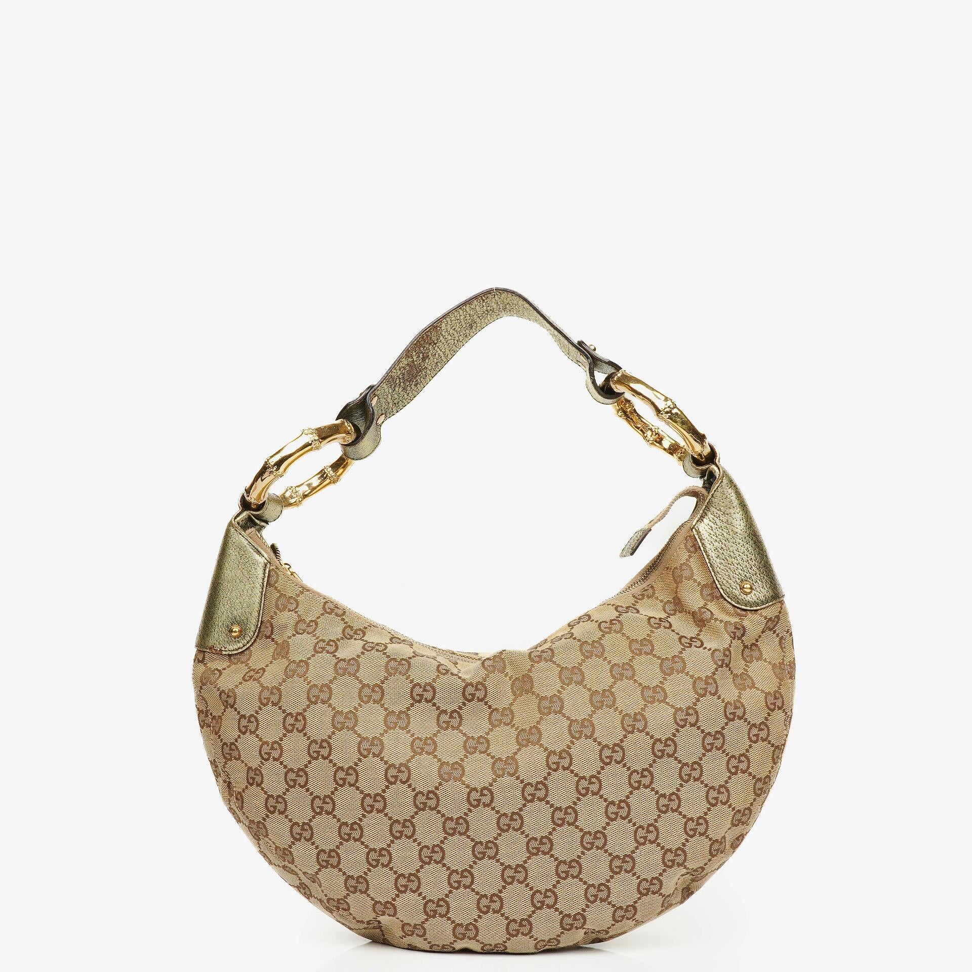 Gucci Hobo-Tasche aus Beige/Ebony GG Canvas mit grün-metallischem Bambus-Ring