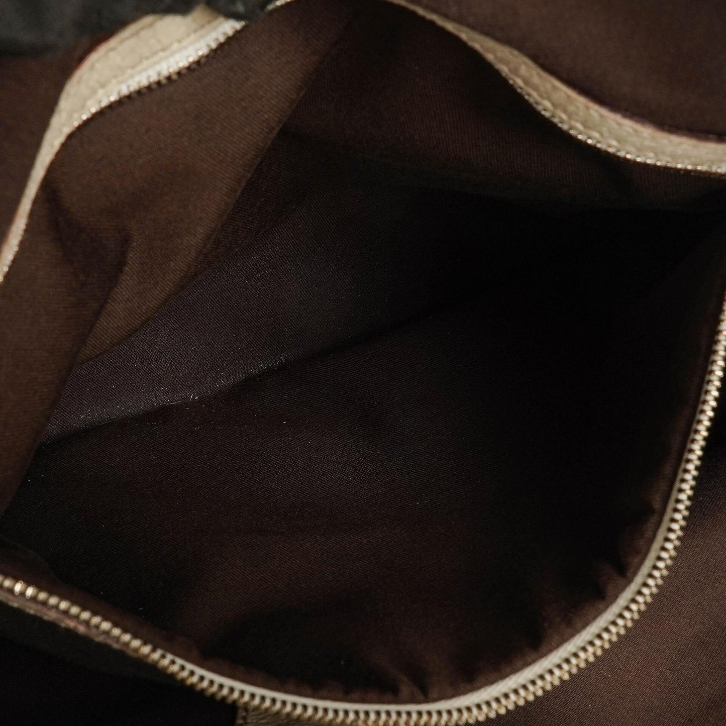 Gucci Hobo Tasche aus beige/ebenholzfarbenem GG Fabric Canvas