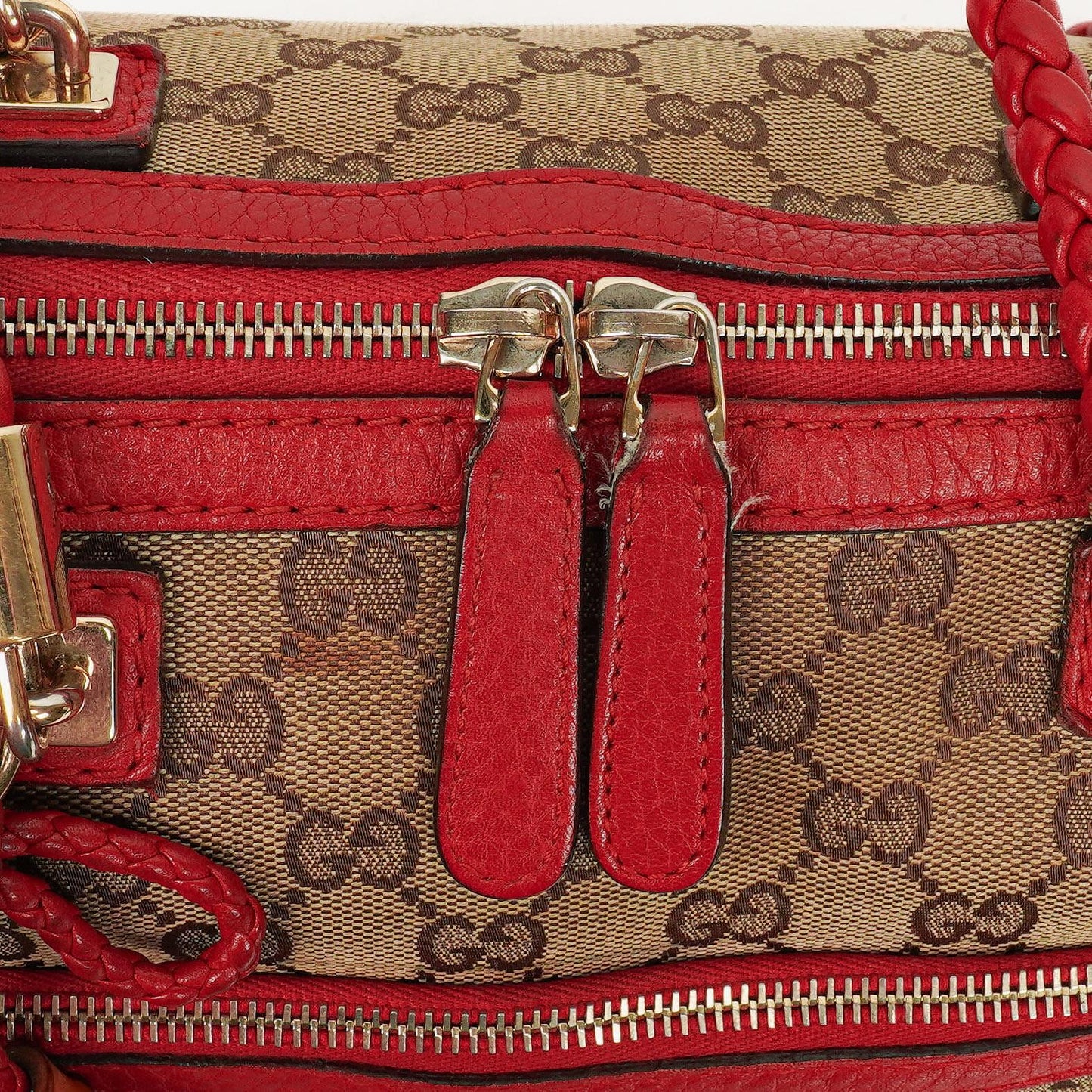 Gucci Bella Top-Handle-Tasche aus beige/rotem GG Canvas