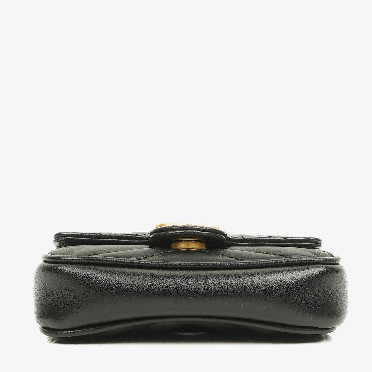 Gucci GG Marmont 2.0 Münztasche an Kette aus schwarzem Matelassé-Kalbsleder