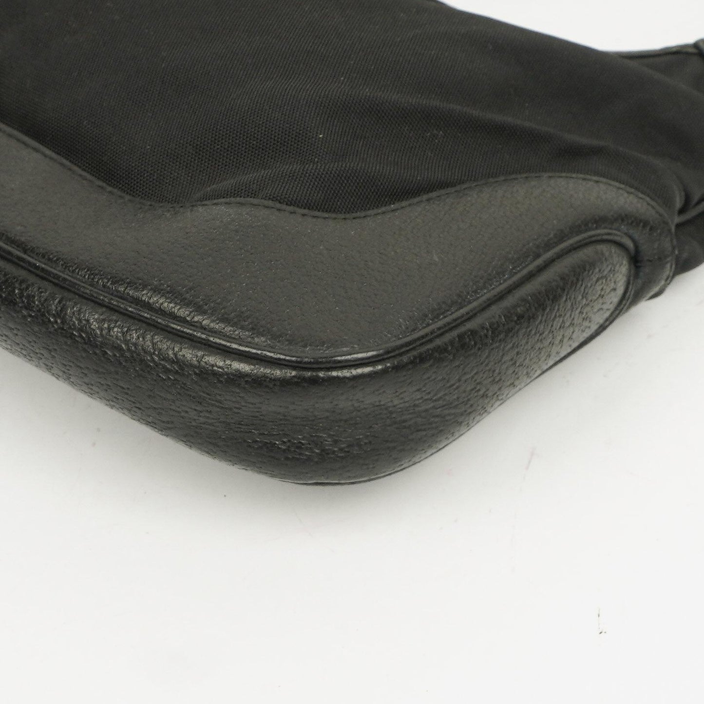 Gucci Jackie Medium Vintage Schultertasche Schwarz Canvas und Leder